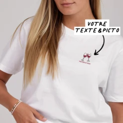T-shirt Brodé Blanc Avec Texte Et Picto
