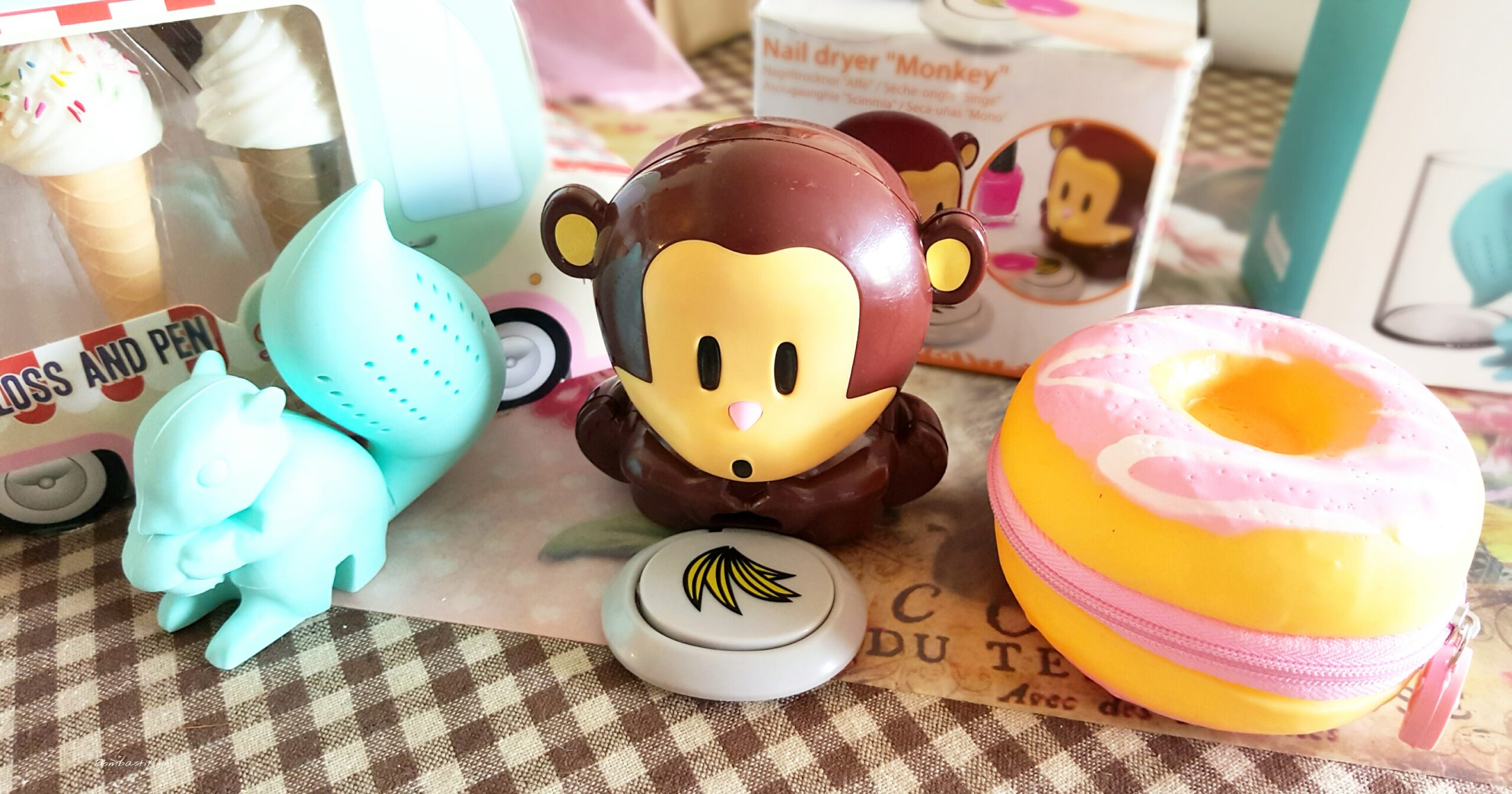 Cadeau Personnalisé Soldes -Cadeau Personnalisé Soldes Cadeaux Folies idee cadeau gadget Bombastikgirl.com deco femme scaled