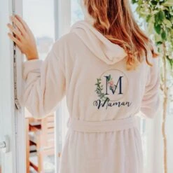 Peignoir Personnalisé Motif Floral Avec Monogramme Et Texte